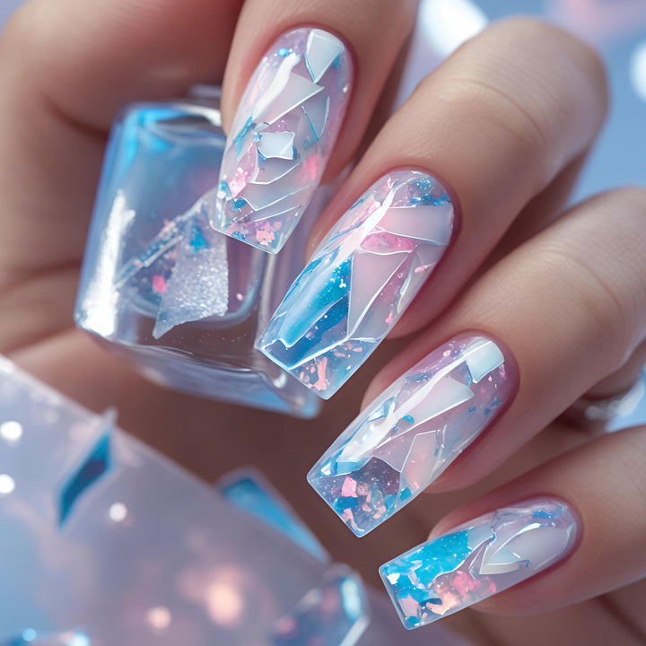 Artificial Nails in Modern Crystal Look Bowlift