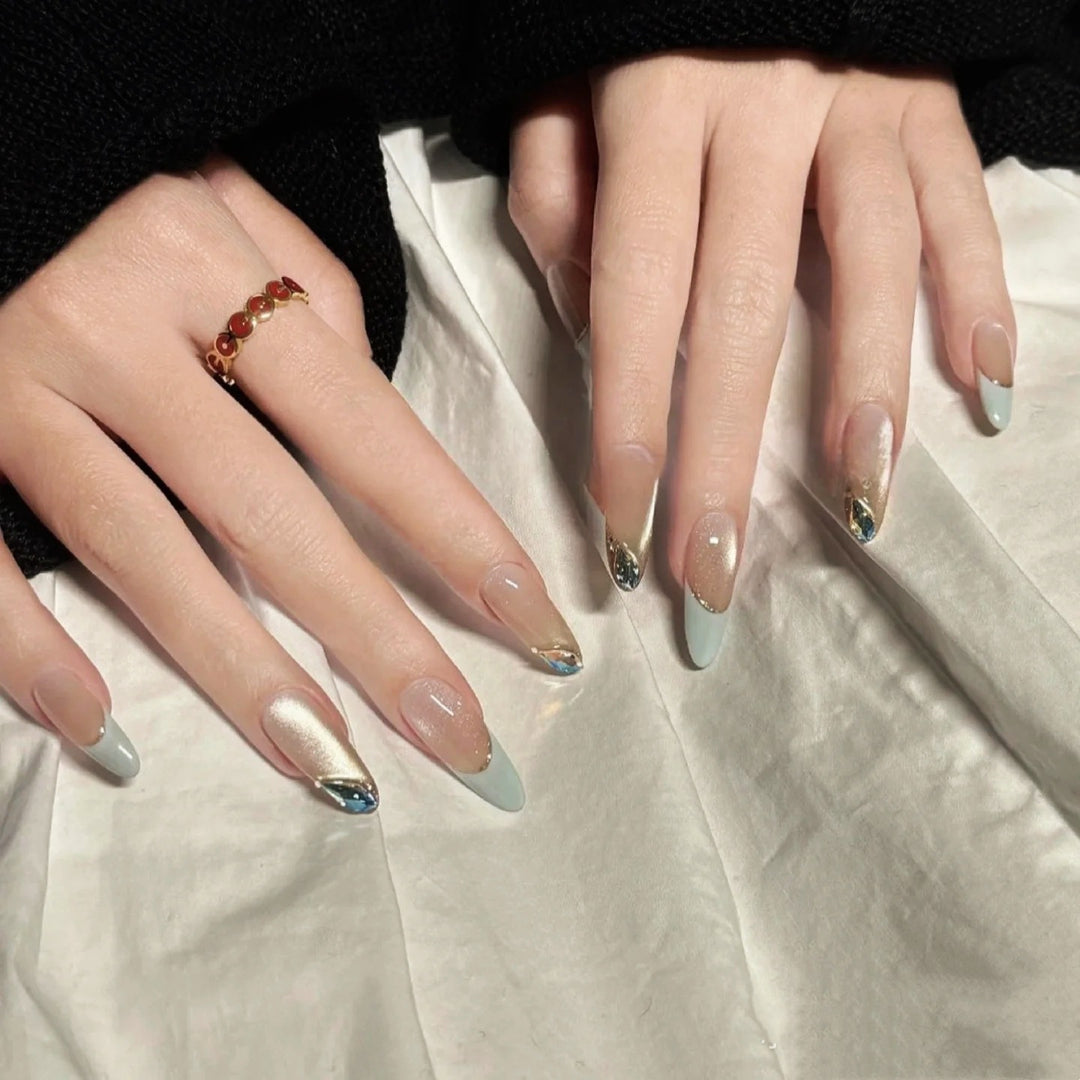 Artistic Stiletto Press-On Nails with Silver Accents Bowlift