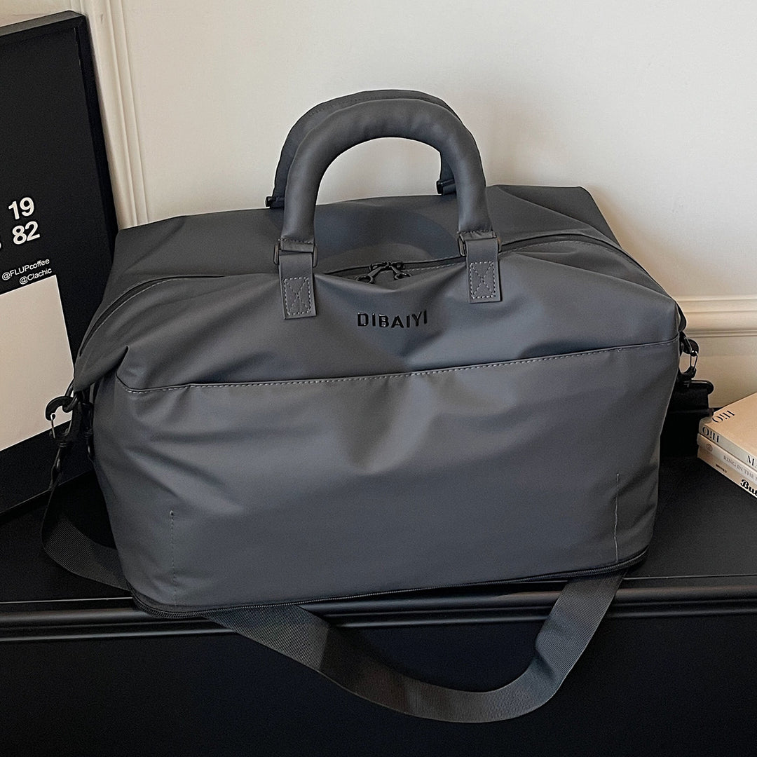Versatile Travel Duffel Bowlift