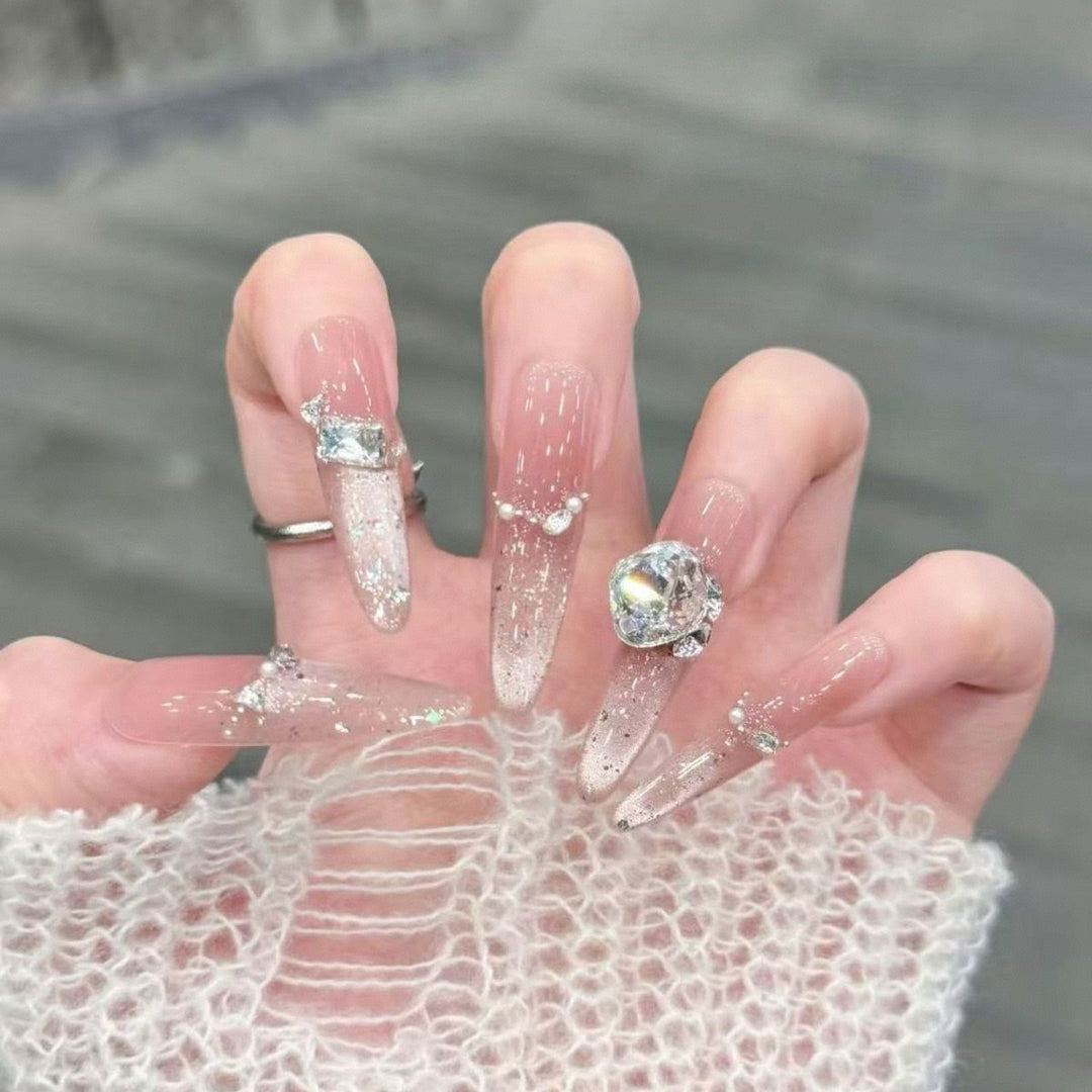 Artistic Press-On Nail Set Bowlift