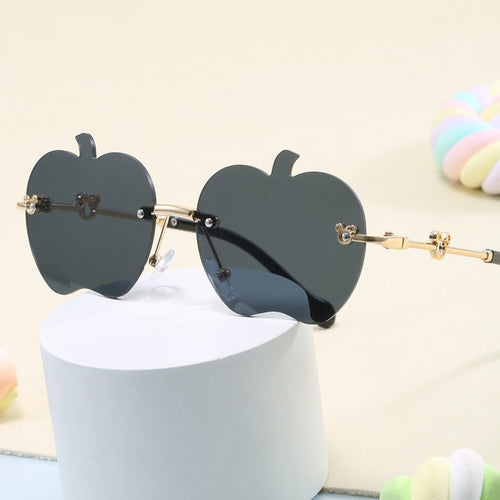 Women’s sunglasses in unique apple design Bowlift