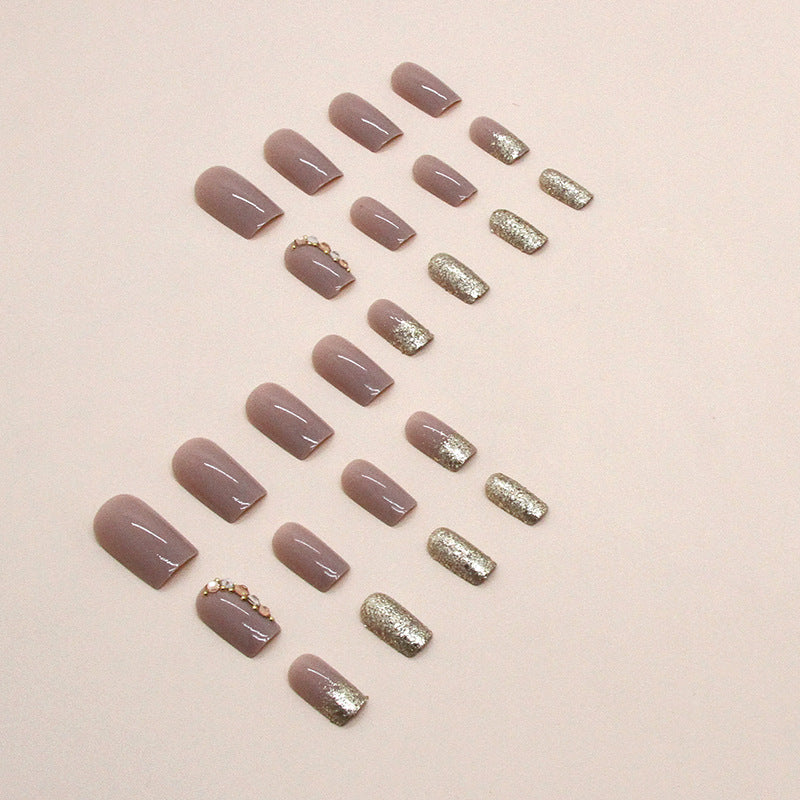Glamorous Glitter and Crystal Nail Art Tips Bowlift