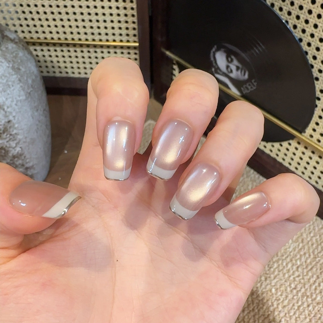 Acrylic French Tip Press-On Nails Bowlift