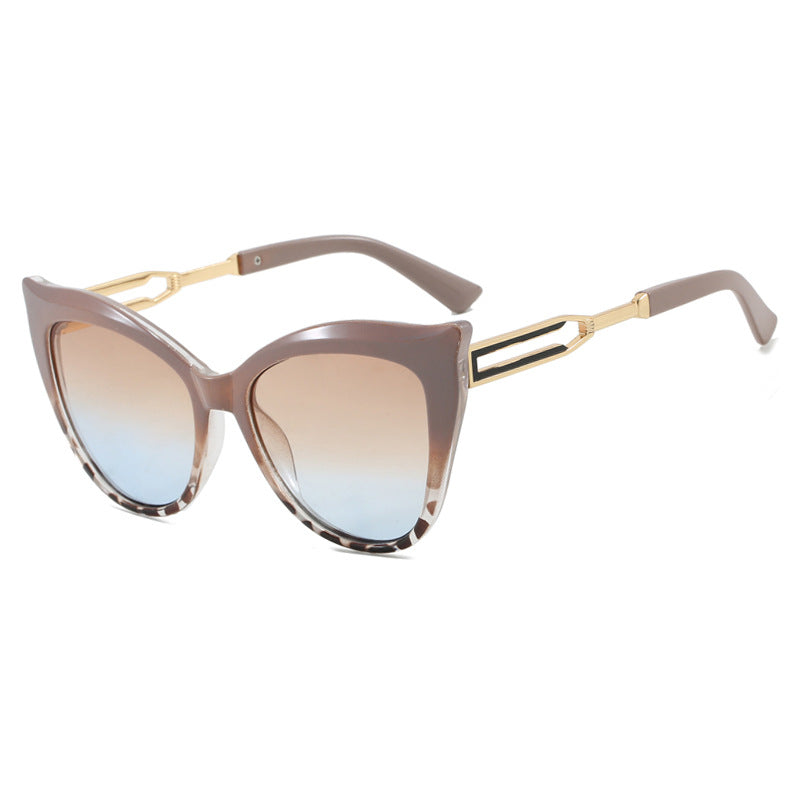 Ladies cat-eye glasses with elegant metal frame Bowlift
