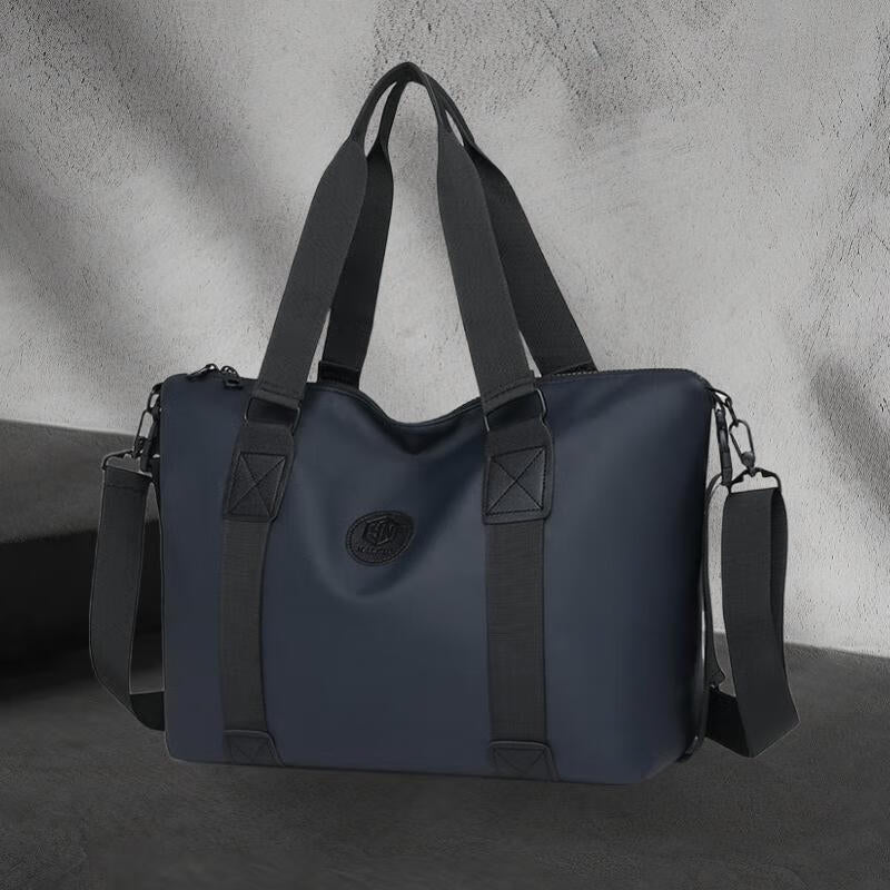 Tote bag with versatile design and spacious storage Bowlift