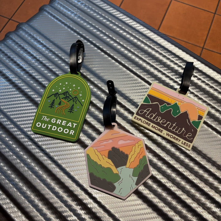 Luggage Tag Bowlift