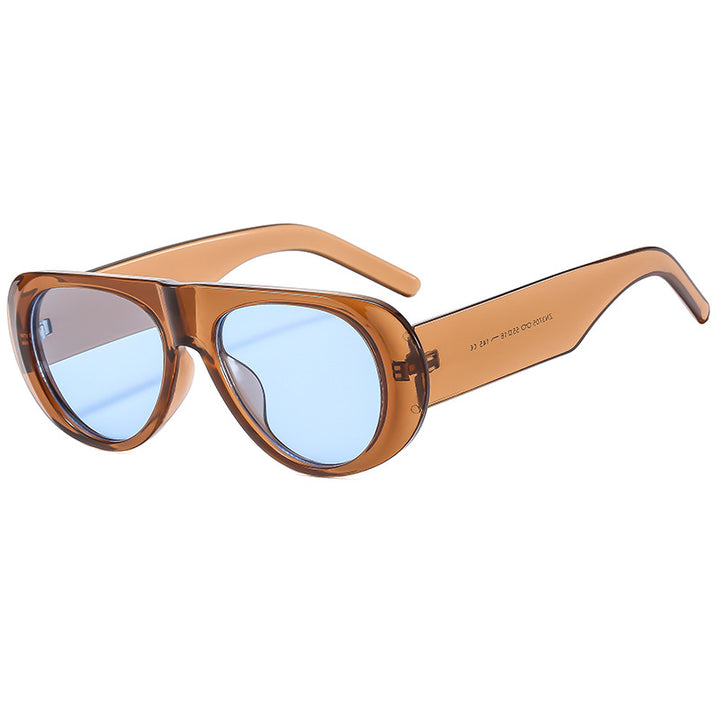 Women extraordinary sunglasses in trendy tortoiseshell design Bowlift