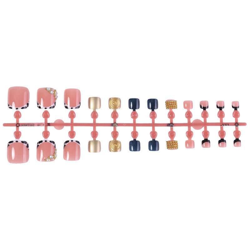 Acrylic nail set with luxurious golden embellishments Bowlift
