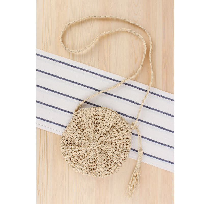 Handbag Made of Hand-Knotted Natural Material with Fringed Detail Bowlift
