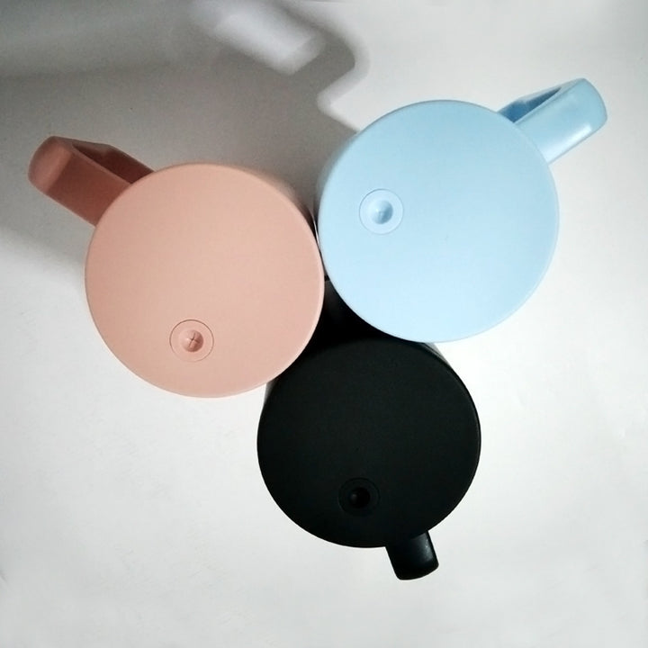 Women thermos cup with ergonomic handle and integrated straw Bowlift