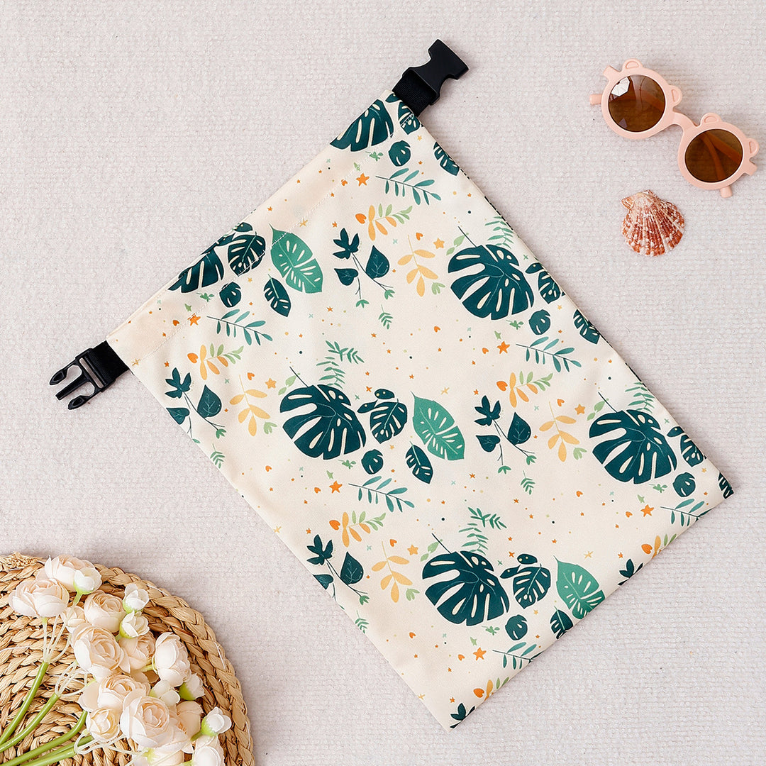 Beach-Friendly Diaper Bag Bowlift