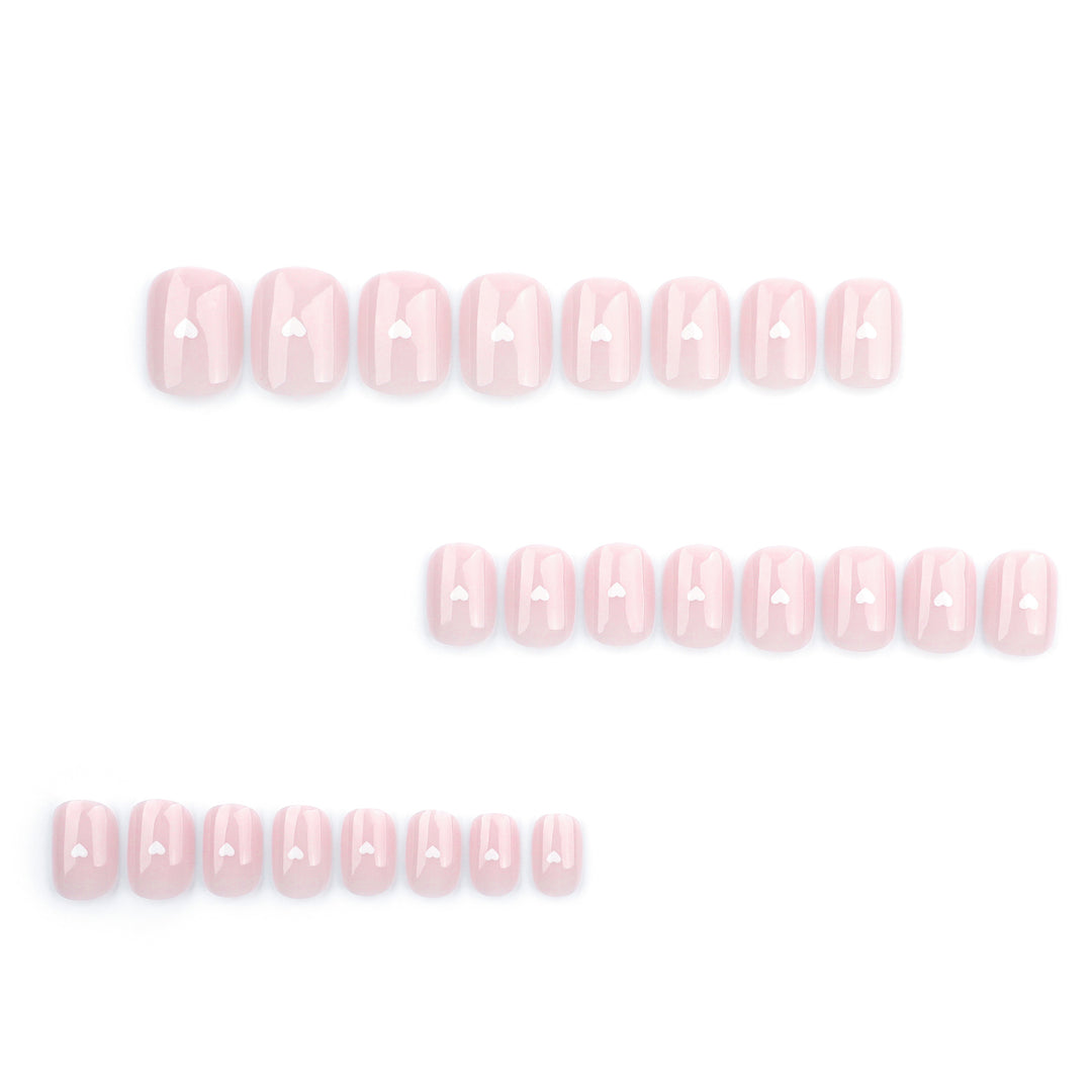 Fake nails with heart decoration Bowlift