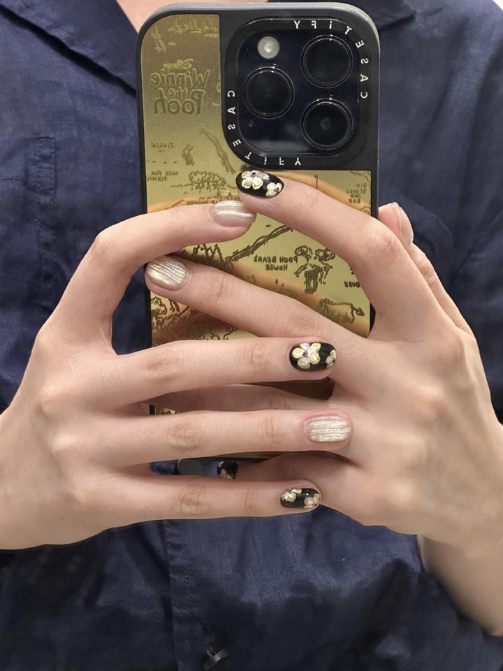 Creative Nail Design Bowlift