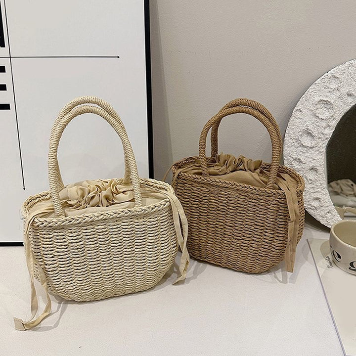 Handwoven basket bag with elegant bow Bowlift