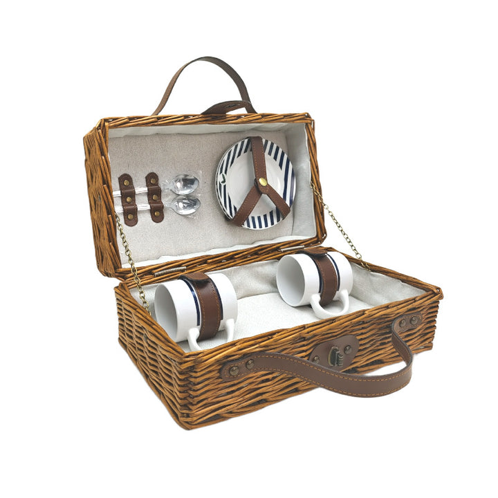 Women's picnic basket with integrated dish set and stylish details Bowlift