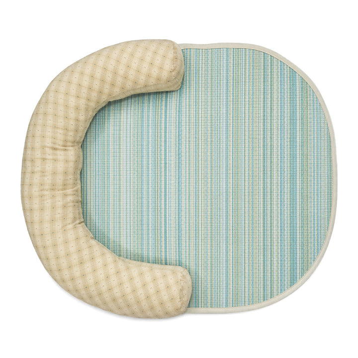Cozy Dot-Patterned Nest   Dog Bed