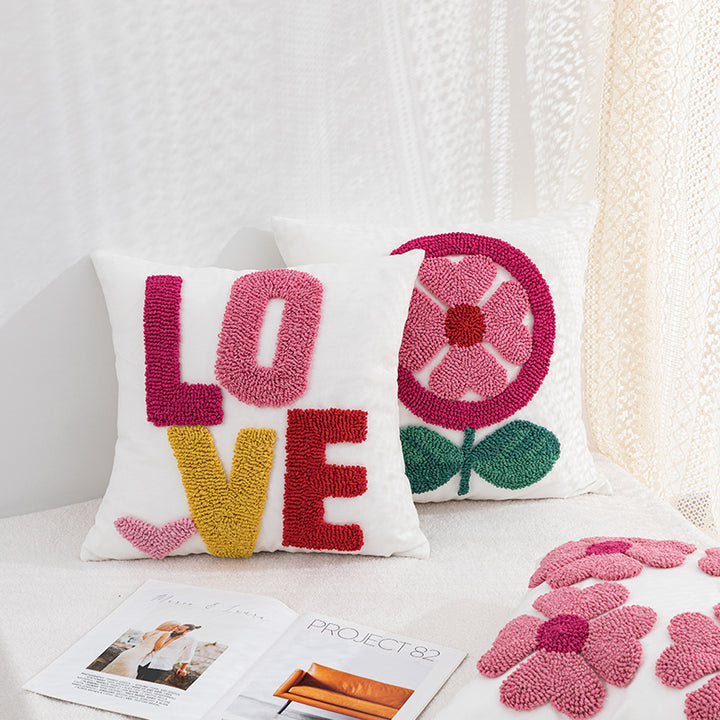 Women Decorative Pillowcase with Heart Pattern Bowlift