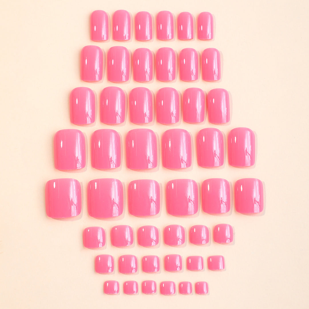 Glossy Press-On Nail Set with Premium Finish Bowlift