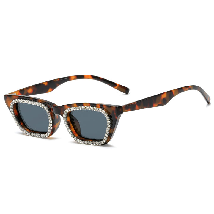 Ladies Glamorous Sunglasses with Rhinestone Decorations Bowlift