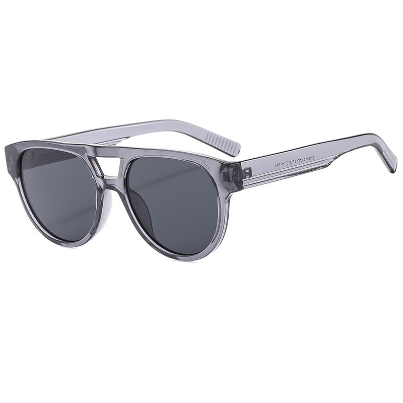 Ladies fashionable cat-eye sunglasses in elegant tortoise look Bowlift