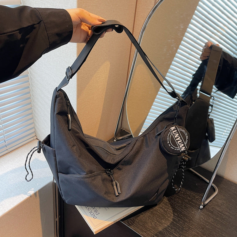 Multi-Pocket Functional Hobo Bag Bowlift