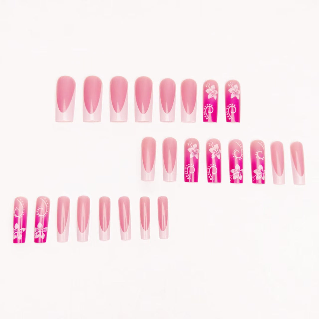 Artificial nails with floral accents and shine Bowlift