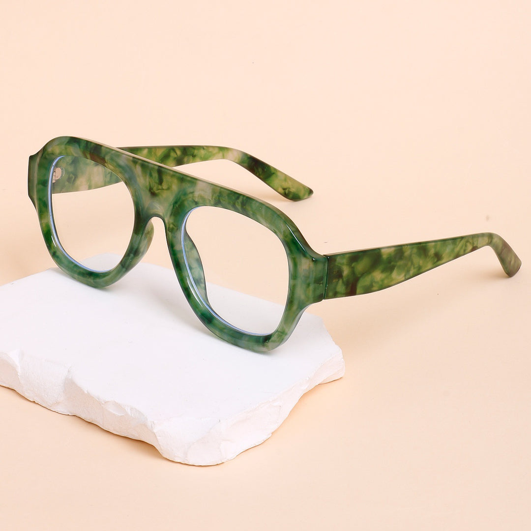 Women Designer Glasses in Retro Style Bowlift