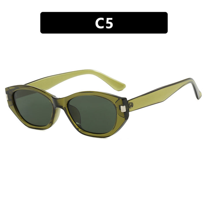 Women's fashionable cat-eye sunglasses with elegant, transparent frame Bowlift