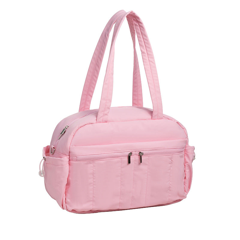 Practical and Stylish Travel Bag Bowlift