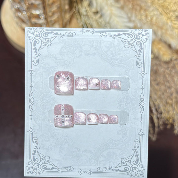 Floral-Inspired Press-On Nail Set Bowlift