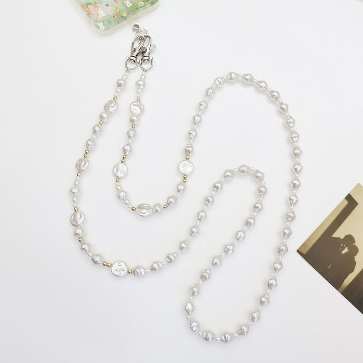 Beaded Eyewear Chain with Stylish Checker Design Bowlift