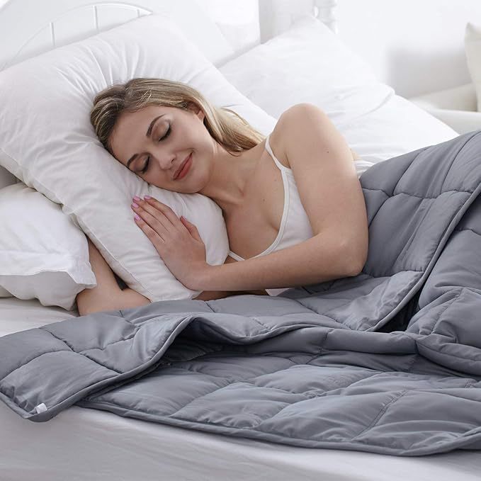 Weighted Sleep Blanket Bowlift