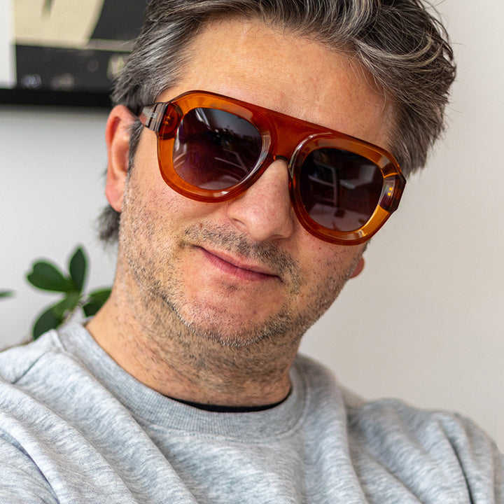 Women's oversized sunglasses with modern design and UV protection Bowlift