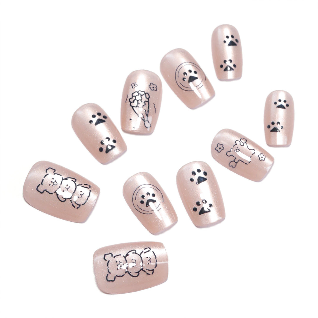 Artificial nail art with playful animal motifs Bowlift