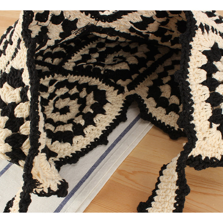 Handbag in modern crochet pattern Bowlift