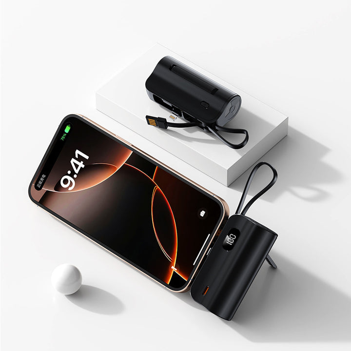 Portable chargers with USB-C and Lightning connection Bowlift