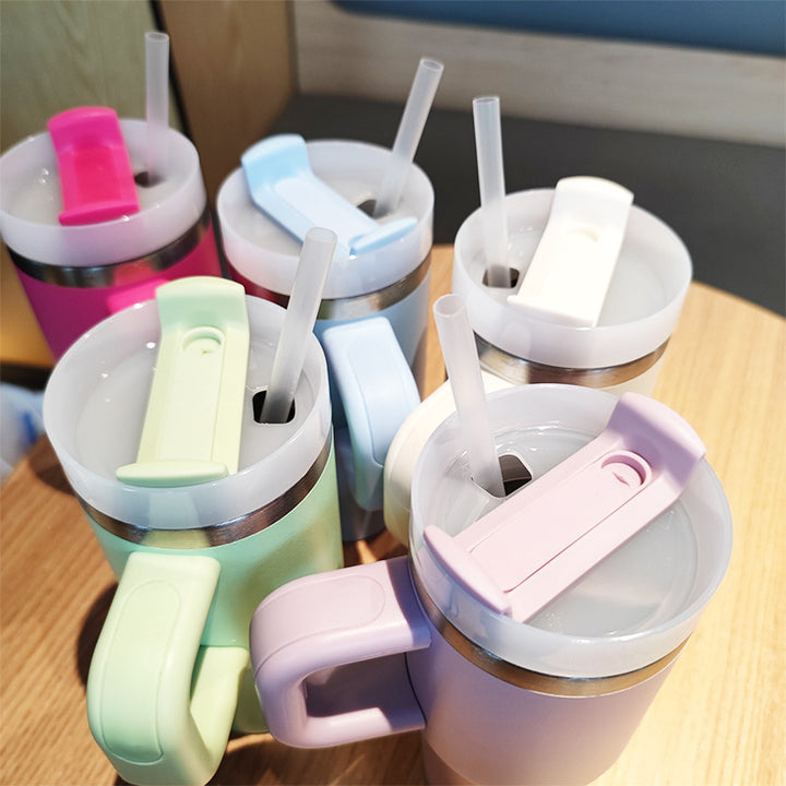 Women's Premium Drink Cup with Foldable Straw Bowlift