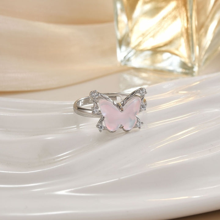 Double-Band Heart Halo Ring With Pavé Accents