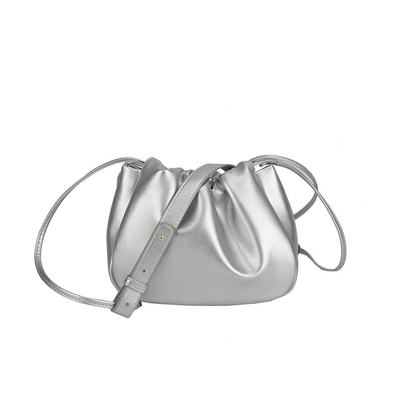 Chic Pleated Handheld Bag Bowlift