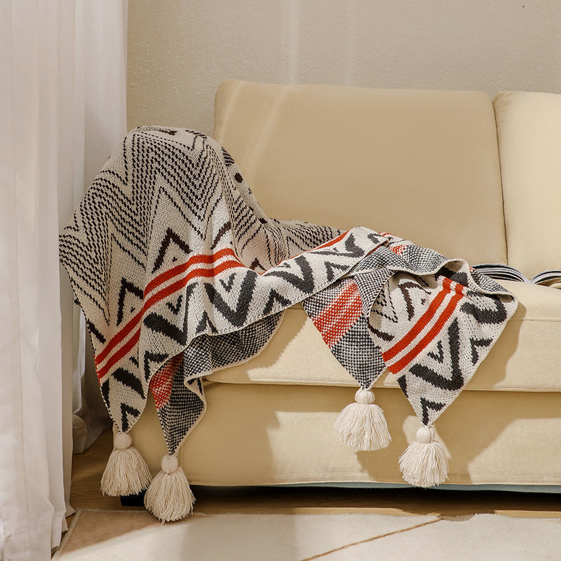 Bohemian Patterned Throw Blanket Bowlift