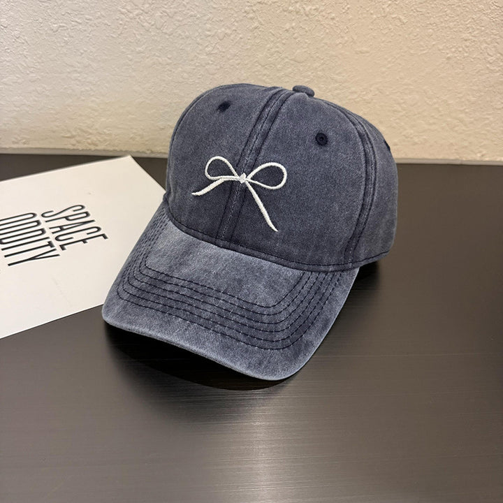 Vintage Bow-Embroidered Baseball Cap