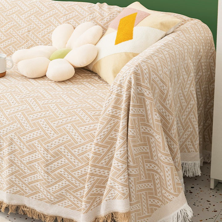 Decorative Pattern Throw Blanket