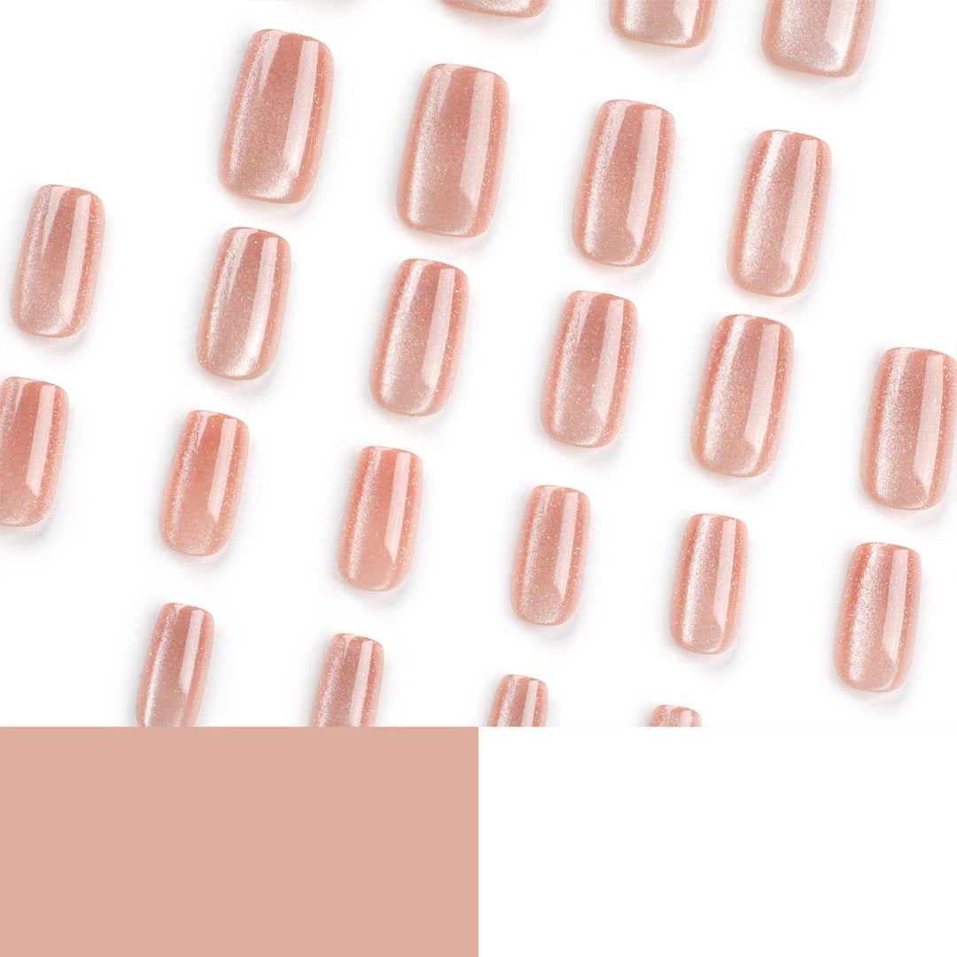 Luxurious gel nails with elegant high-gloss finish Bowlift