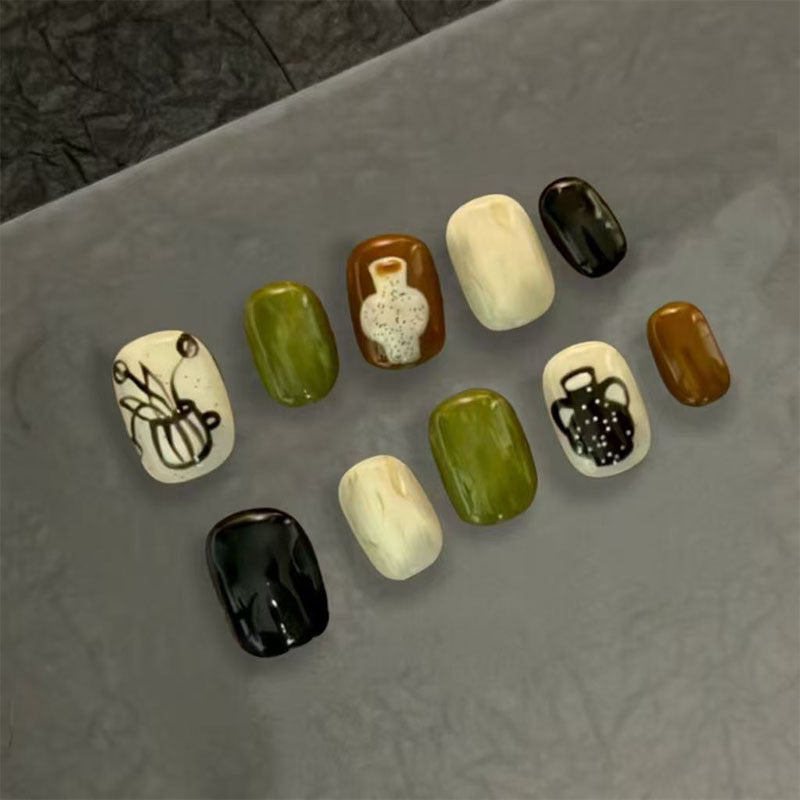 Playful Artistic Nail Art Design Set Bowlift