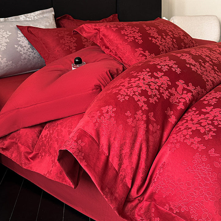 Elegant Floral Patterned Luxury Duvet Cover Set