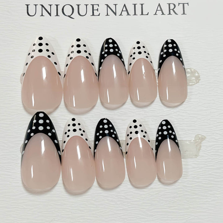Stylish Polka Dot Press-On Nail Design Bowlift