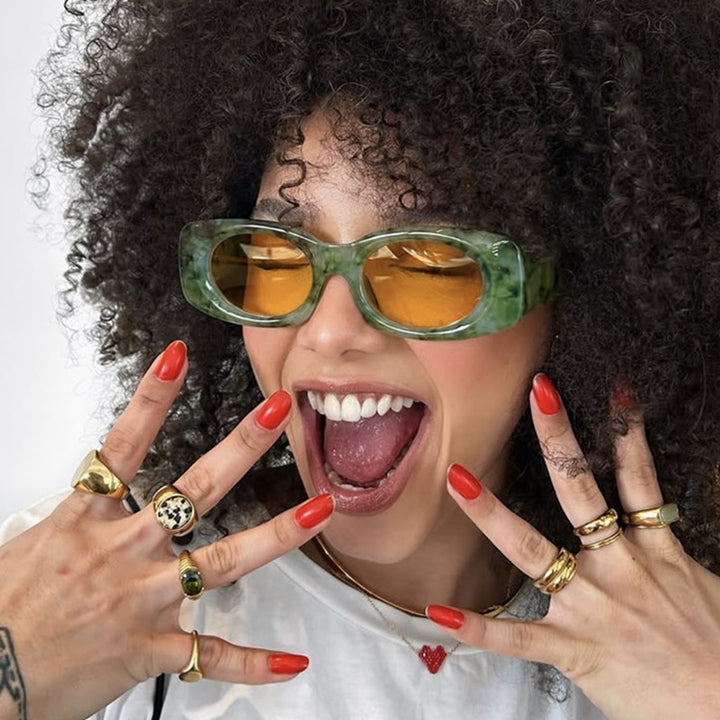 Women's trendy sunglasses in eye-catching retro design Bowlift