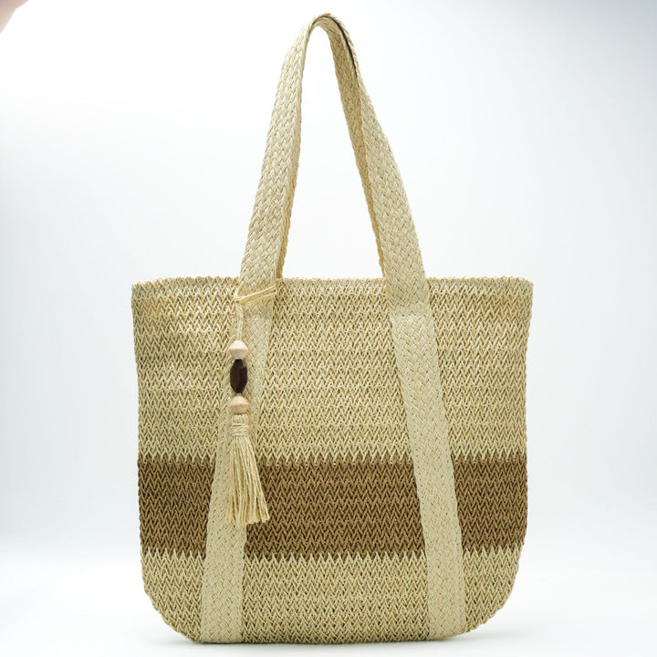 Generous shoulder bag made of natural material Bowlift