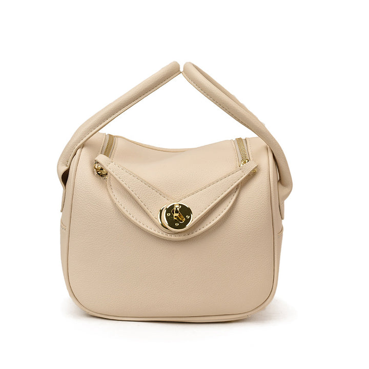 Chic Textured Handbag Bowlift