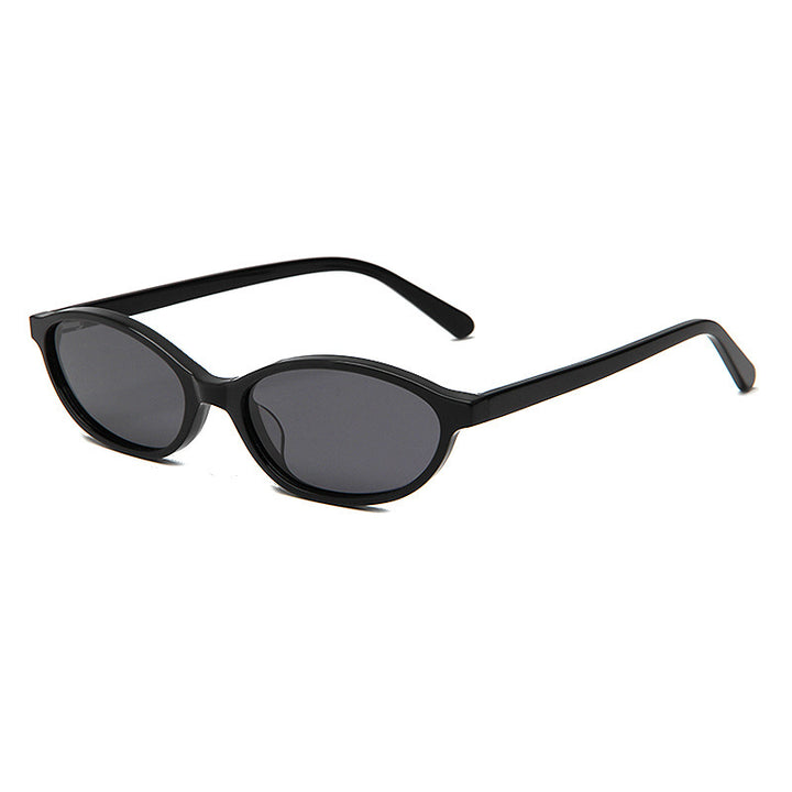 Women's sunglasses in fashionable vintage style with ergonomic frame Bowlift